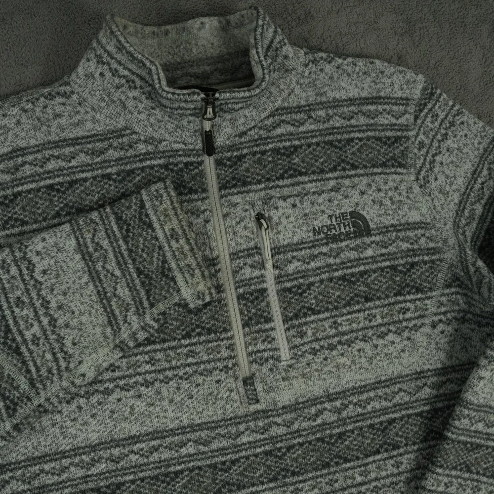 The North Face Gordon Lyons 1/4 Zip Pullover Mens M Grey Fair Isle Aztec CUG5